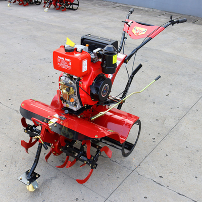 Einfache Bedienung Vierradantrieb Dieselmotor Mini Tiller 85 KG Kultiverator für die Landwirtschaft