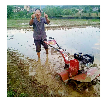 Xinniu Farm Machine Mini Power Tiller mit vielseitigem Benzinmotor und Drehwerkzeugen