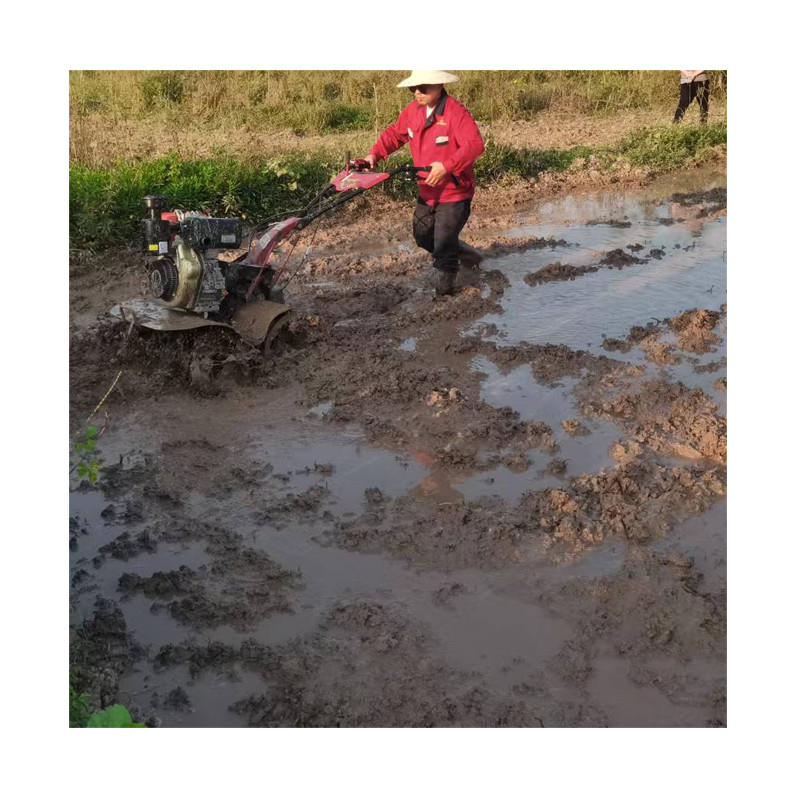 Zuhause 75 KG Neugestalteter Benzinmotor Vierradantrieb Mini Power Tiller Cultivator