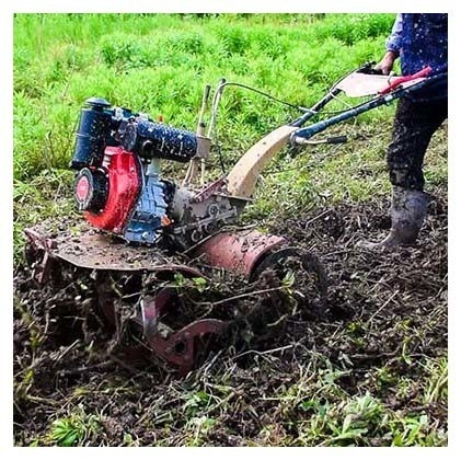 4WD Getriebe Mini-Tiller mit 1100*1050*880mm Größe und 4KM/H Arbeitsgeschwindigkeit